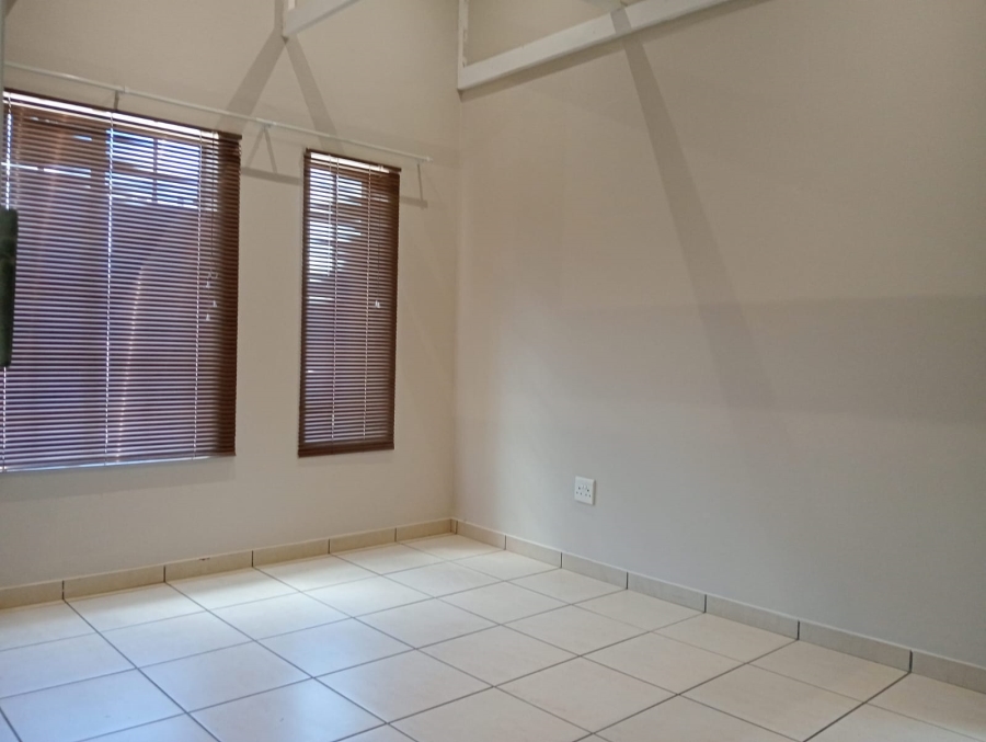 To Let 3 Bedroom Property for Rent in Waterval East North West